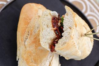 Baguete/Wrap de Rúcula e Tomate Seco