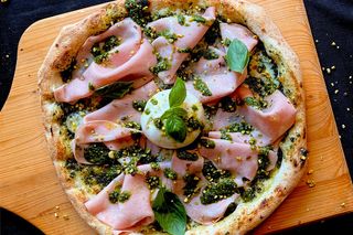 Pizza Burata e Mortadella