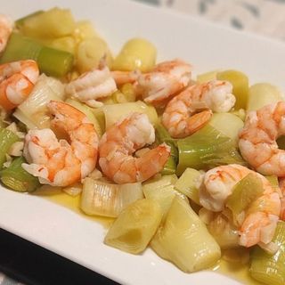 Gambas Con Ajo y puerro 