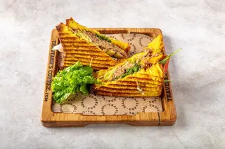СЭНДВИЧ С РВАНЫМ МЯСОМ