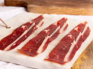 Jamón Ibérico Bellota 50 % Raza Ibérica (Corte A Cuchillo) - Precio Por Cada 100G
