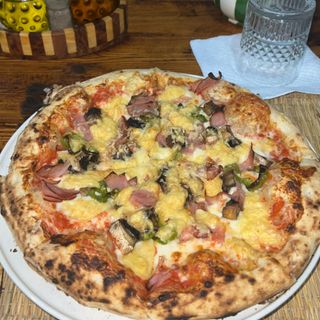 Pizza Maurizio