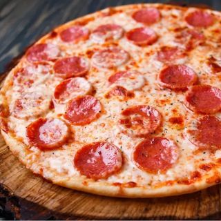 Pizza pepperoni
