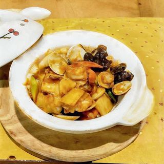 59. Cazuela de marisco variado