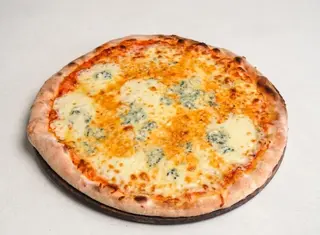 4 vrste sira Pizza