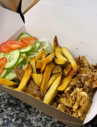 Gruby box karkówka w miodzie i musztardzie 