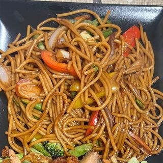 Tallarines tres delicias 