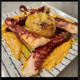 Patas de pulpo a la brasa 