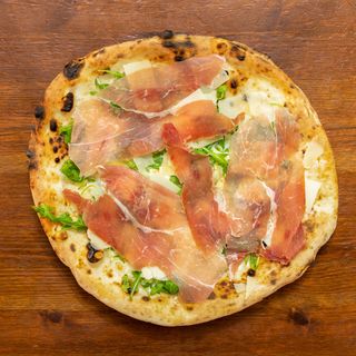 Rucola con crudo