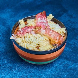 Carbonara pasta