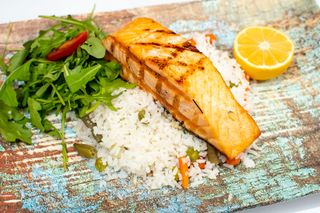 Salmone Alla Griglia/File de somon la gratar