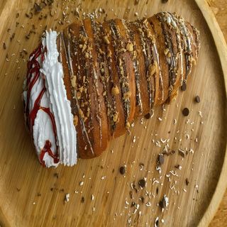 Կռուասան կոն