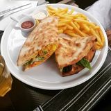Makloub escalope panée
