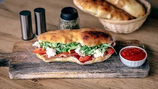 Sendvič sa pršutom