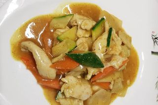 Pollo in salsa curry