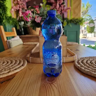 Acqua frizzante