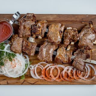 Кавказский шашлык из баранины