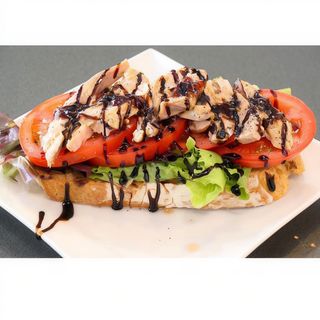 Tosta Ventresca Con Lechuga