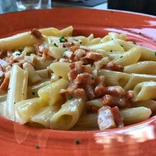 A La Carbonara