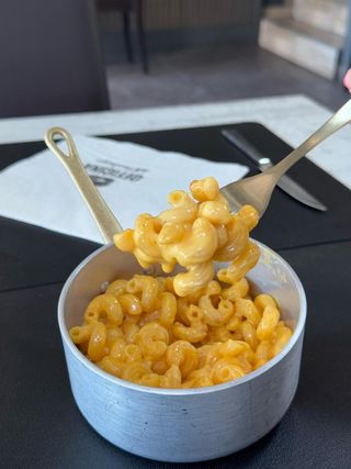 Mac & cheese