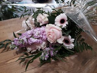 Bouquet fiori misti colore rosa