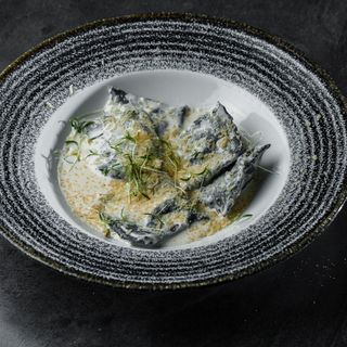 Равіоллі з лососем та рікотою