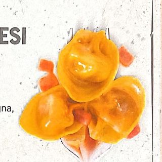 Tortellini panna e prosciutto 