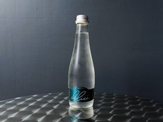 Woda Kropla Beskidu gazowana 330 ml