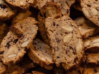 Кантучіні білі и з клюквою (100g)