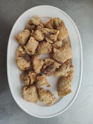 Cazón En Adobo (1/2 Ración)