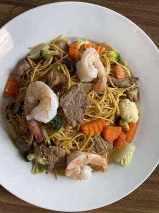Stir Fried Yellow Noodles 