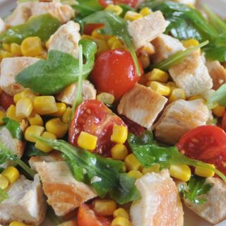 Insalatona Con Petto di Pollo 