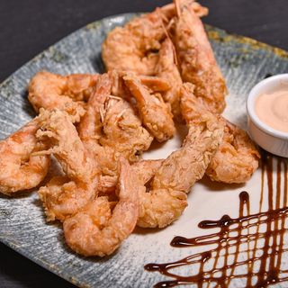 Creveți prăjiți cu cocktail de maioneza