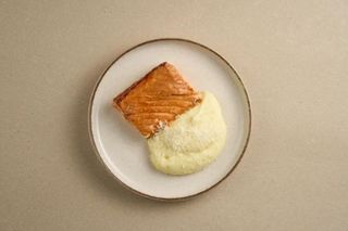 STEAK DE SALMON AHUMADO/стейк лосося подкопченй