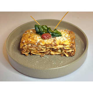  LASAGNE BOLOGNAISE   