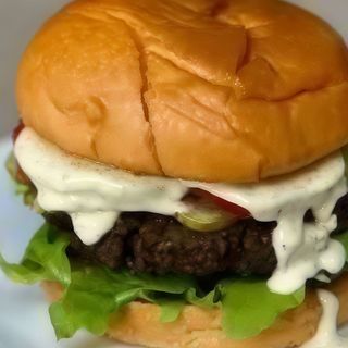 Crunch Crumble Zinger Finger Cheezios Burger + Patata Fritas