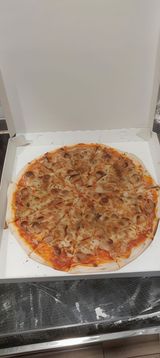 Pizza Tonno (Mediana)