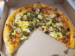 Veg supreme pizza
