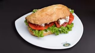 ჩაბატა ფეტათი & პესტო-როსოთი