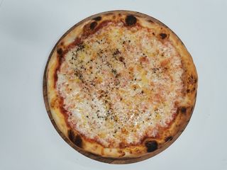 Quattro formaggi f42