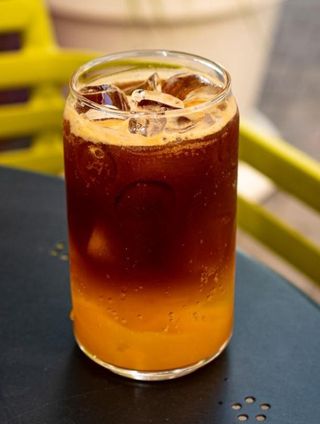 Эспрессо-тоник манго