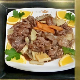 63. Ternera Con Salsa De Ostras