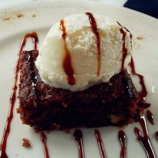 Brownie Con Helado
