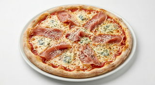 Pizza Formaggi Con Prosciutto Crudo Classic