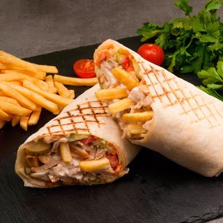 Шаурма по Одеські з картоплею фрі куряча XL