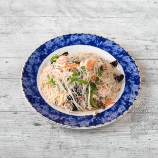 800. Fideos De Arroz Cantonés