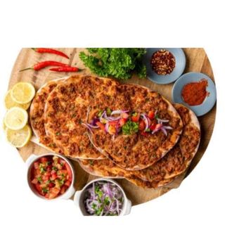 Turecki Lawasz z serem 