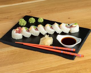 Shimayo papier ryżowy z tuńczykiem 8szt