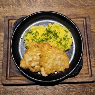 Картопляне пюре з рубленою котлетою