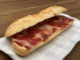 Bocadillo De Jamón Ibérico